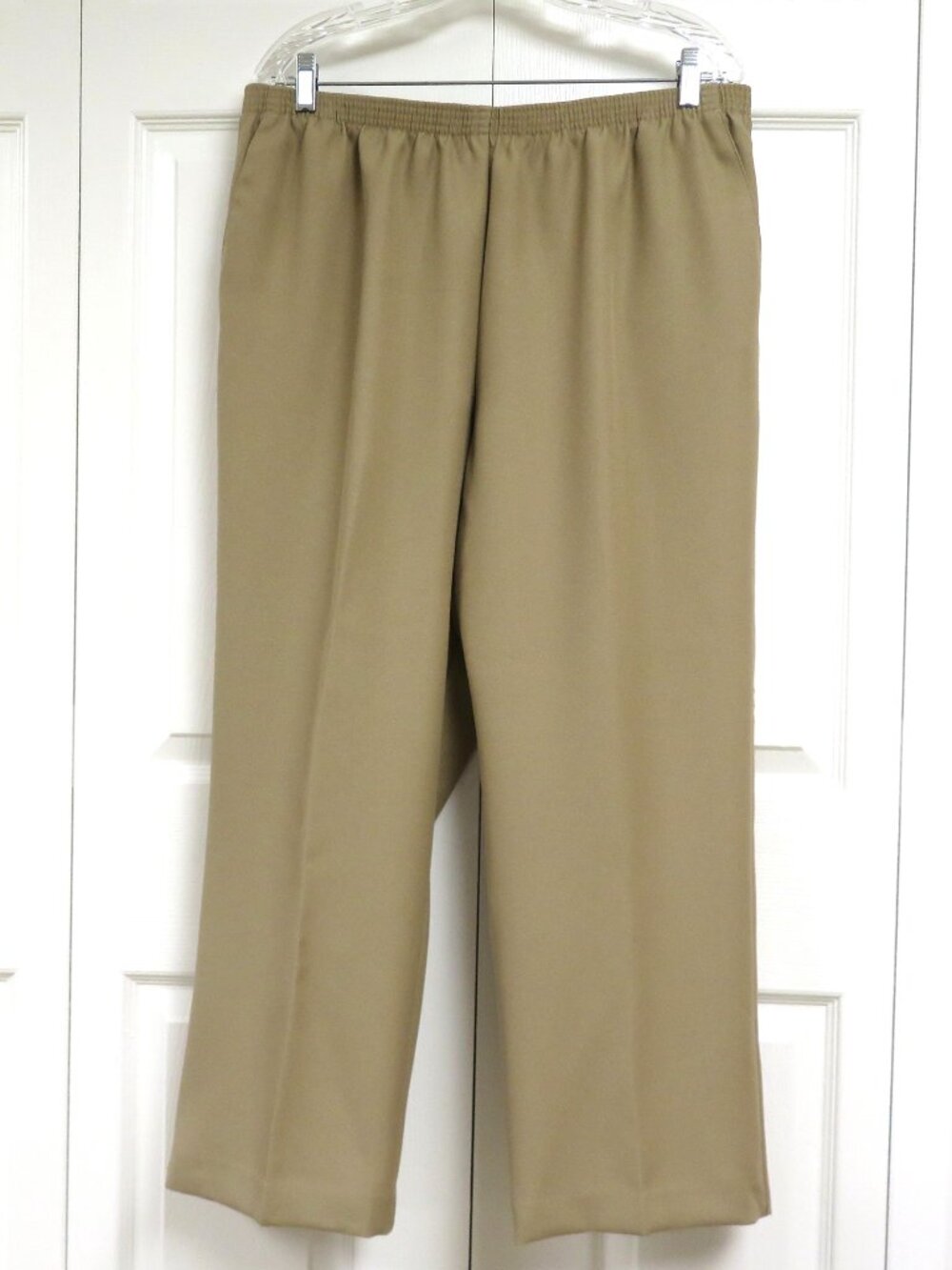 New! Alfred Dunner Classics 18P SHORT Tan Solid 28" Inseam
